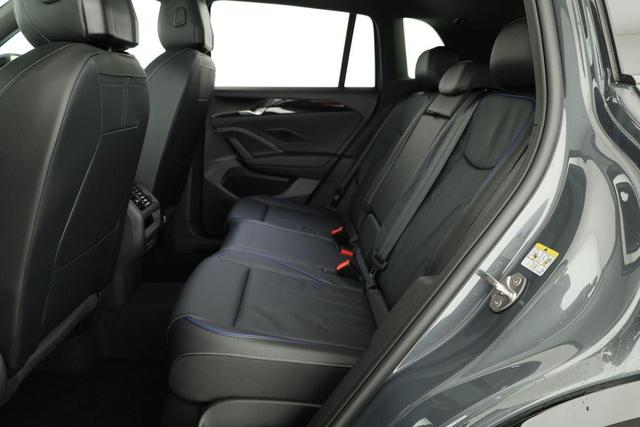 Volkswagen Tiguan 1.5 TSI eHybrid 200 kW R-Line Black, Pano, IQ.Light, 20-Zoll, AHK, AreaView, Leder Varenna 