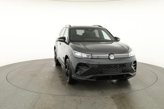 Volkswagen Tiguan 1.5 TSI eHybrid 200 kW R-Line Black, Pano, IQ.Light, 20-Zoll, AHK, AreaView, Leder Varenna 