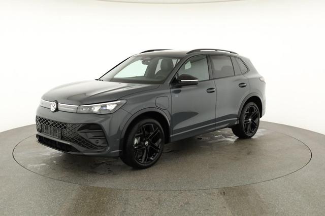 Volkswagen Tiguan 1.5 TSI eHybrid 200 kW R-Line Black, Pano, IQ.Light, 20-Zoll, AHK, AreaView, Leder Varenna 