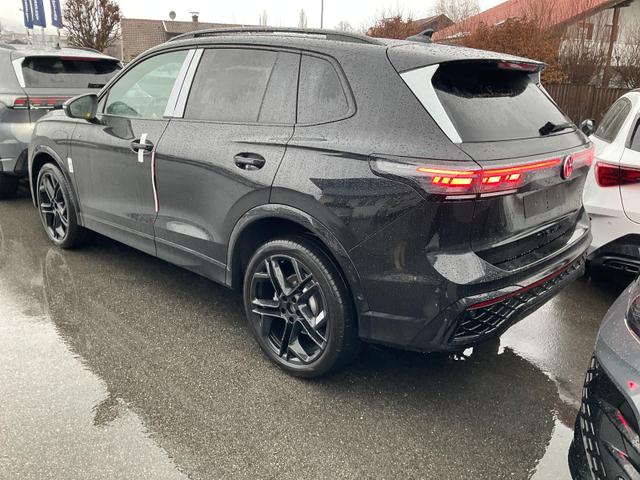Volkswagen Tiguan 1.5 TSI eHybrid 200 kW R-Line Black, Pano, IQ.Light, 20-Zoll, AHK, AreaView, Leder Varenna 
