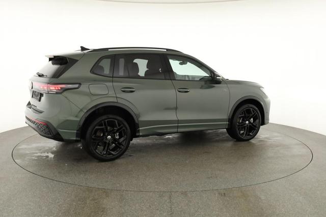 Volkswagen Tiguan 1.5 TSI eHybrid 200 kW R-Line Black, Pano, IQ.Light, 20-Zoll, AHK, AreaView, Leder Varenna 