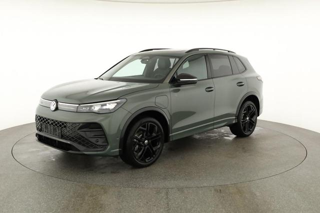 Volkswagen Tiguan 1.5 TSI eHybrid 200 kW R-Line Black, Pano, IQ.Light, 20-Zoll, AHK, AreaView, Leder Varenna 