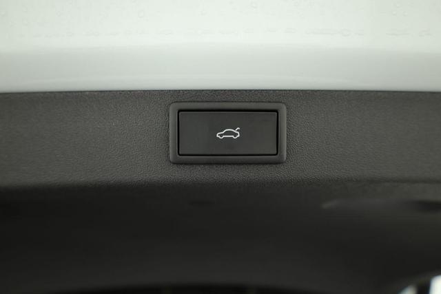 Skoda Enyaq 85 Sportline Sportline, AHK, Navi, Matrix, Side, Winter, 20-Zoll 