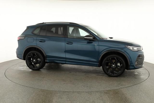Volkswagen Tiguan 1.5 TSI eHybrid 200 kW R-Line Black, Pano, 20-Zoll, AHK, AreaView 