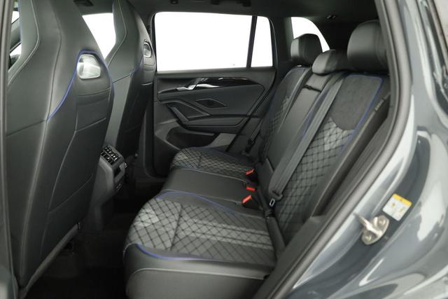 Volkswagen Tiguan 1.5 TSI eHybrid 200 kW R-Line Black, Pano, IQ.Light, 20-Zoll, AHK, AreaView 