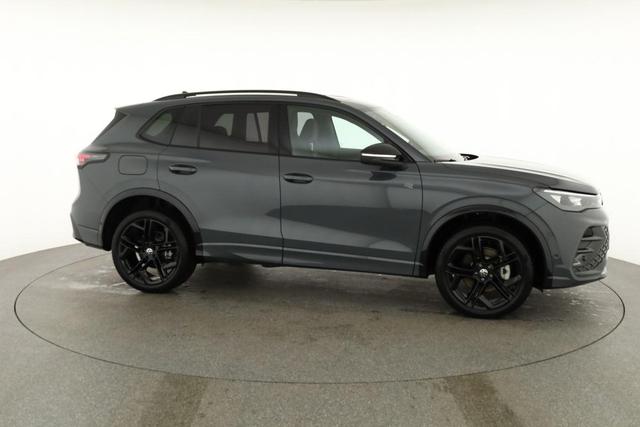 Volkswagen Tiguan 1.5 TSI eHybrid 200 kW R-Line Black, Pano, IQ.Light, 20-Zoll, AHK, AreaView 