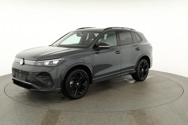 Volkswagen Tiguan 1.5 TSI eHybrid 200 kW R-Line Black, Pano, IQ.Light, 20-Zoll, AHK, AreaView 