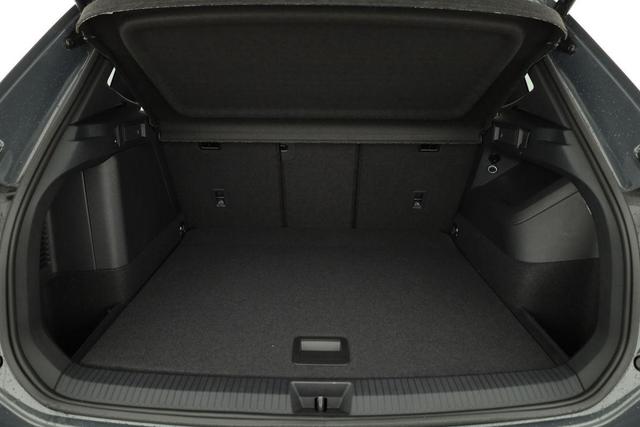 Volkswagen Tiguan 1.5 TSI eHybrid 200 kW R-Line Black, Pano, 20-Zoll, AHK, AreaView, Leder Varenna 