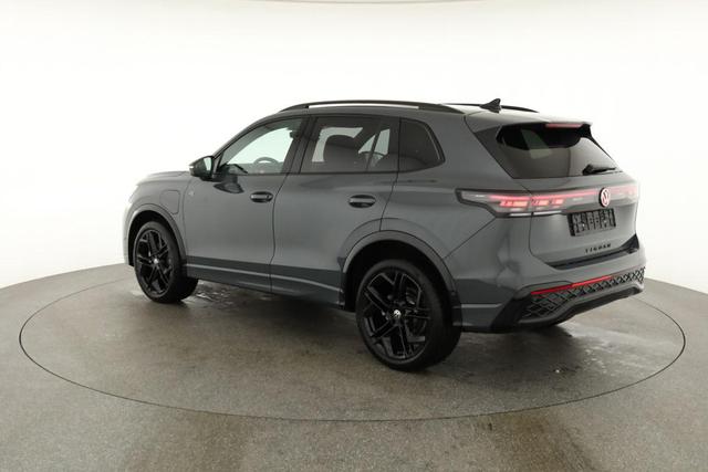 Volkswagen Tiguan 1.5 TSI eHybrid 200 kW R-Line Black, Pano, 20-Zoll, AHK, AreaView, Leder Varenna 