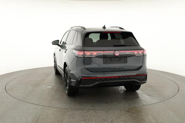 Volkswagen Tiguan 1.5 TSI eHybrid 200 kW R-Line Black, Pano, 20-Zoll, AHK, AreaView, Leder Varenna 