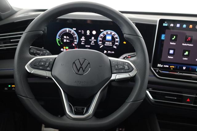 Volkswagen Tiguan 1.5 TSI eHybrid 200 kW R-Line Black, Pano, 20-Zoll, AHK, AreaView, Leder Varenna 