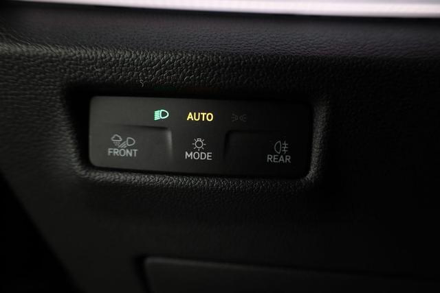 Volkswagen Tiguan 1.5 TSI eHybrid 200 kW R-Line Black, Pano, 20-Zoll, AHK, AreaView, Leder Varenna 