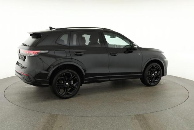 Volkswagen Tiguan 1.5 TSI eHybrid 200 kW R-Line Black, Pano, 20-Zoll, AHK, AreaView, Leder Varenna 