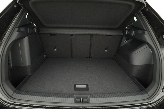Volkswagen Tiguan 1.5 TSI eHybrid 200 kW R-Line Black, Pano, IQ.Light, 20-Zoll, AHK, AreaView, Leder Varenna 