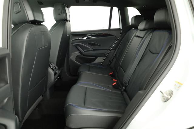 Volkswagen Tiguan 1.5 TSI eHybrid 200 kW R-Line Black, Pano, IQ.Light, 20-Zoll, AHK, AreaView, Leder Varenna 