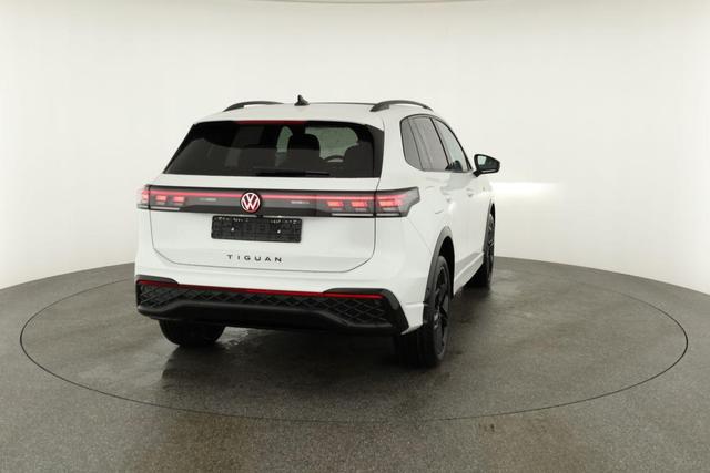 Volkswagen Tiguan 1.5 TSI eHybrid 200 kW R-Line Black, Pano, IQ.Light, 20-Zoll, AHK, AreaView, Leder Varenna 