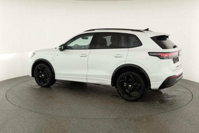 Volkswagen Tiguan 1.5 TSI eHybrid 200 kW R-Line Black, Pano, IQ.Light, 20-Zoll, AHK, AreaView, Leder Varenna 