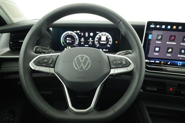 Volkswagen Tayron 1.5 TSI eHybrid 150 kW Life Life, Pano, HuD, AHK, AreaView, Side, Navi, Winter, 5-J. Garantie 
