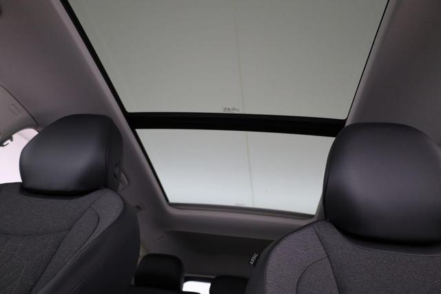 Volkswagen Tayron 1.5 TSI eHybrid 150 kW Life Life, Pano, HuD, AHK, AreaView, Side, Navi, Winter, 5-J. Garantie 