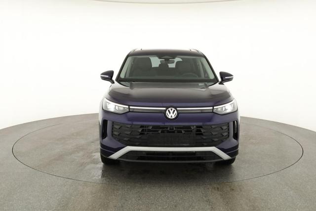 Volkswagen Tayron 1.5 TSI eHybrid 150 kW Life Life, Pano, HuD, AHK, AreaView, Side, Navi, Winter, 5-J. Garantie 