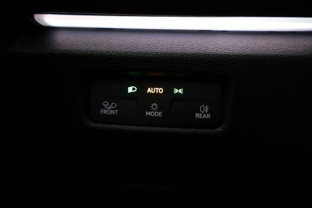 Volkswagen Tayron 1.5 TSI eHybrid 150 kW Life Life, Pano, HuD, AHK, AreaView, Side, Navi, Winter, 5-J. Garantie 