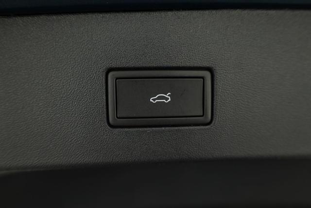 Volkswagen Tayron 1.5 TSI eHybrid 150 kW Life Life, Pano, HuD, AHK, AreaView, Side, Navi, Winter, 5-J. Garantie 