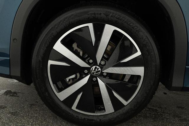 Volkswagen Tayron 1.5 TSI eHybrid 150 kW Life Life, Pano, HuD, AHK, AreaView, Side, Navi, Winter, 5-J. Garantie 