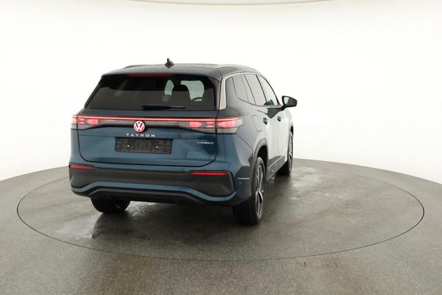 Volkswagen Tayron 1.5 TSI eHybrid 150 kW Life Life, Pano, HuD, AHK, AreaView, Side, Navi, Winter, 5-J. Garantie 