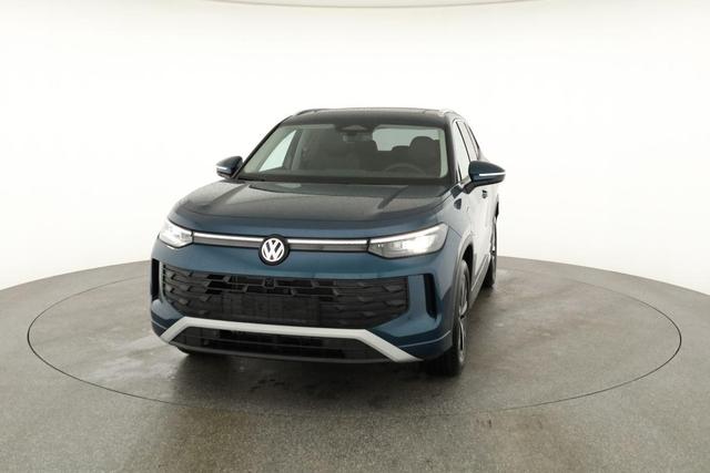Volkswagen Tayron 1.5 TSI eHybrid 150 kW Life Life, Pano, HuD, AHK, AreaView, Side, Navi, Winter, 5-J. Garantie 