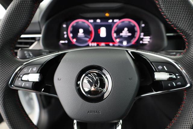 Skoda Kamiq Monte Carlo 1.5 TSI Carlo, Pano, Kamera, Side, ACC, FS-beheizbar, 18-Zoll, Winter 