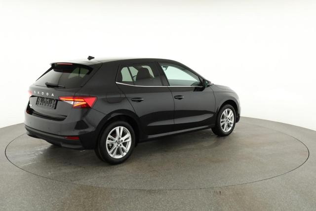 Skoda Fabia Selection 1.0 TSI DSG Selection, LED, Kamera, Side, ACC, Winter, Ladeboden, sofort 