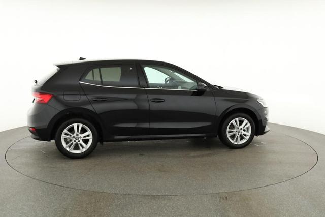 Skoda Fabia Selection 1.0 TSI DSG Selection, LED, Kamera, Side, ACC, Winter, Ladeboden, sofort 