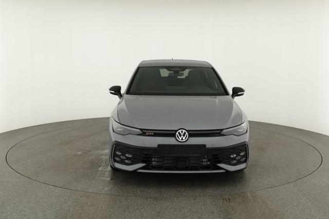 Volkswagen Golf 2.0 TSI 195 kW GTI VIII DSG Black Style, Pano, Navi, Side, Matrix, AreaView, Winter, 19-Zoll 