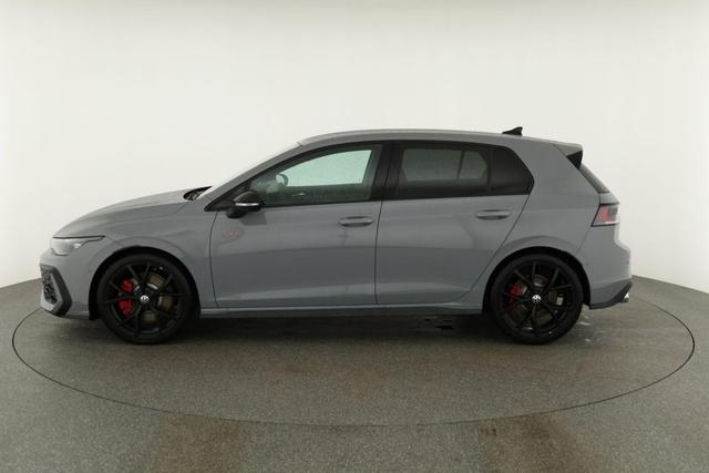 Volkswagen Golf 2.0 TSI 195 kW GTI VIII DSG Black Style, Pano, Navi, Side, Matrix, AreaView, Winter, 19-Zoll 