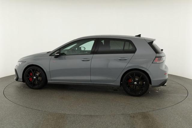 Volkswagen Golf 2.0 TSI 195 kW GTI VIII DSG Black Style, Pano, Navi, Side, Matrix, AreaView, Winter, 19-Zoll 