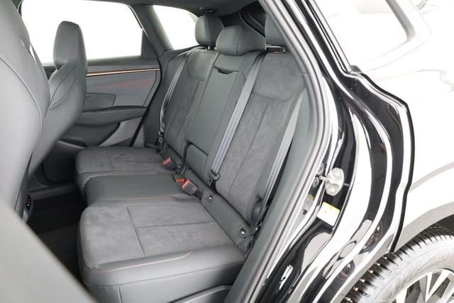 Cupra Terramar 2.0 TSI 150 kW 4Drive DSG 4Drive, Pano, AHK, HuD, Navi, Winter 