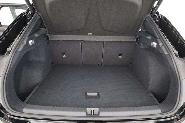 Cupra Terramar 2.0 TSI 150 kW 4Drive DSG 4Drive, Pano, AHK, HuD, Navi, Winter 