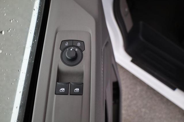 Volkswagen T7 Kastenwagen 2.0 TDI 81 kW KR Transporter KR, AHK, Kamera, FS-heizbar, Fl&uuml;gelt&uuml;ren, sofort 