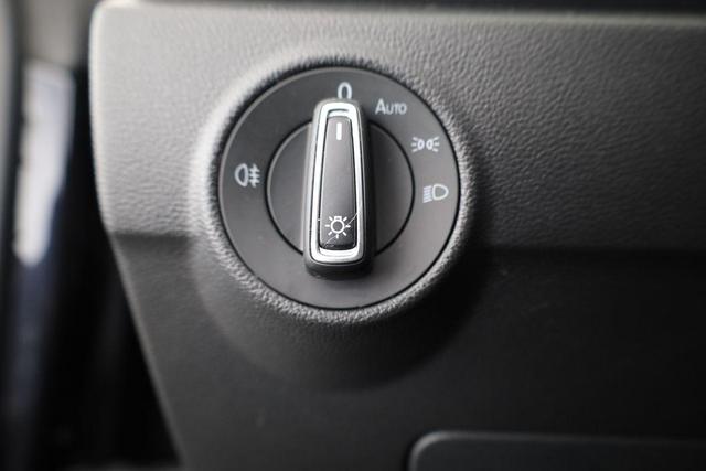 Volkswagen T-Roc Cabriolet Style 1.0 TSI Style, Navi, AHK, Sitzheizung, App-Connect 