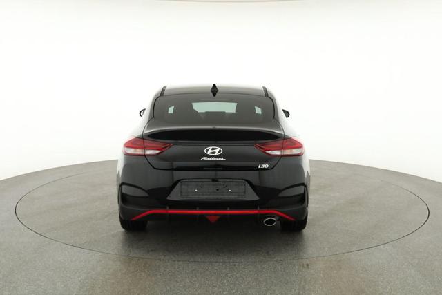Hyundai i30 N Line 1.5 T-GDI DCT Fastback N-LINE, Navi, 18-Zoll, Kamera, LED, Winter 