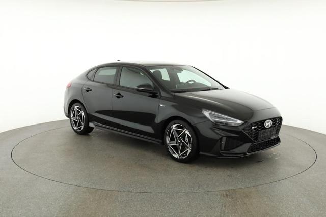 Hyundai i30 N Line 1.5 T-GDI DCT Fastback N-LINE, Navi, 18-Zoll, Kamera, LED, Winter 