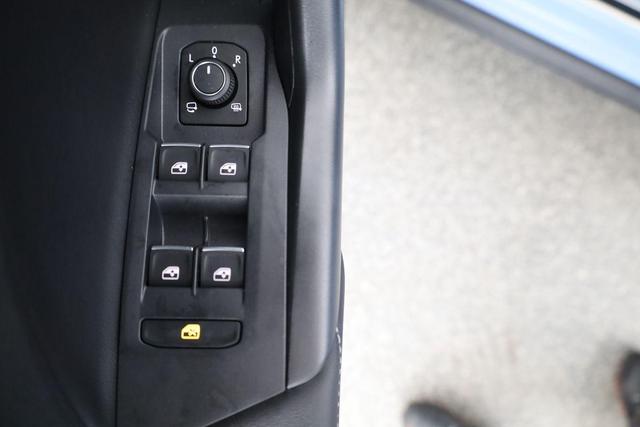 Volkswagen T-Cross 1.5 TSI 110 kW R-Line DSG R-LINE, IQ.Light, Navi, Side, ACC, Kamera, 4 J.-Garantie 