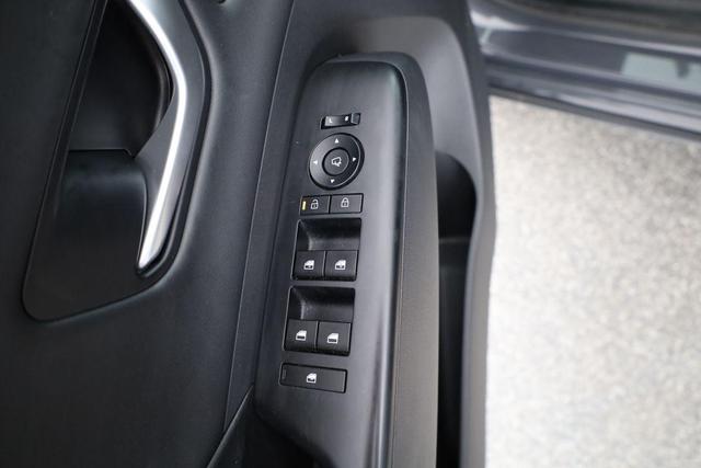 Hyundai KONA Prime Elektro 2WD EV 65,4 kWh, Leder, BOSE, 360 Kamera, Sitzbel&uuml;ftung 