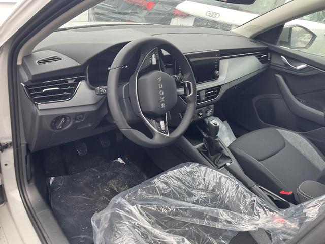 Skoda Scala - Essence 1.0 TSI 130 Jahre, Sitzheizung, AppConnect, 16 Zoll, 5 J.-Garantie