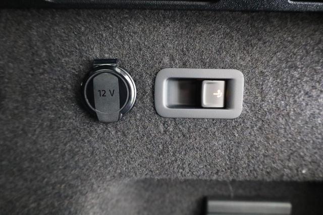 Volkswagen Tayron 1.5 TSI eHybrid 150 kW R-Line Black, Pano, HuD, AHK, AreaView, LED-Plus, Side, Navi, Winter Plus, 5 J.-Garantie 