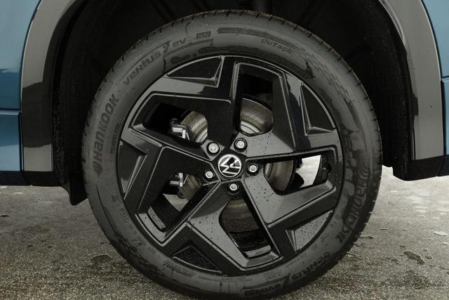 Volkswagen Tayron 1.5 TSI eHybrid 150 kW R-Line Black, HuD, AHK, AreaView, LED-Plus, Side, Navi, Winter, 5 J.-Garantie 