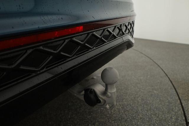 Volkswagen Tiguan 1.5 TSI eHybrid 200 kW R-Line Black, Pano, 20-Zoll, AHK, AreaView, Leder Varenna 