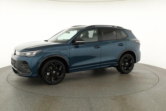 Volkswagen Tiguan 1.5 TSI eHybrid 200 kW R-Line Black, Pano, 20-Zoll, AHK, AreaView, Leder Varenna 