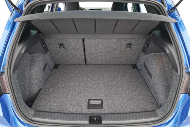 Seat Arona FR 1.5 TSI DSG FR, AHK, Navi, Winterpaket, Kamera 