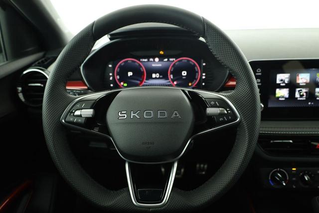 Skoda Fabia Monte Carlo 1.0 TSI DSG Carlo, LED, Kamera, Winter, 4 J.-Garantie 